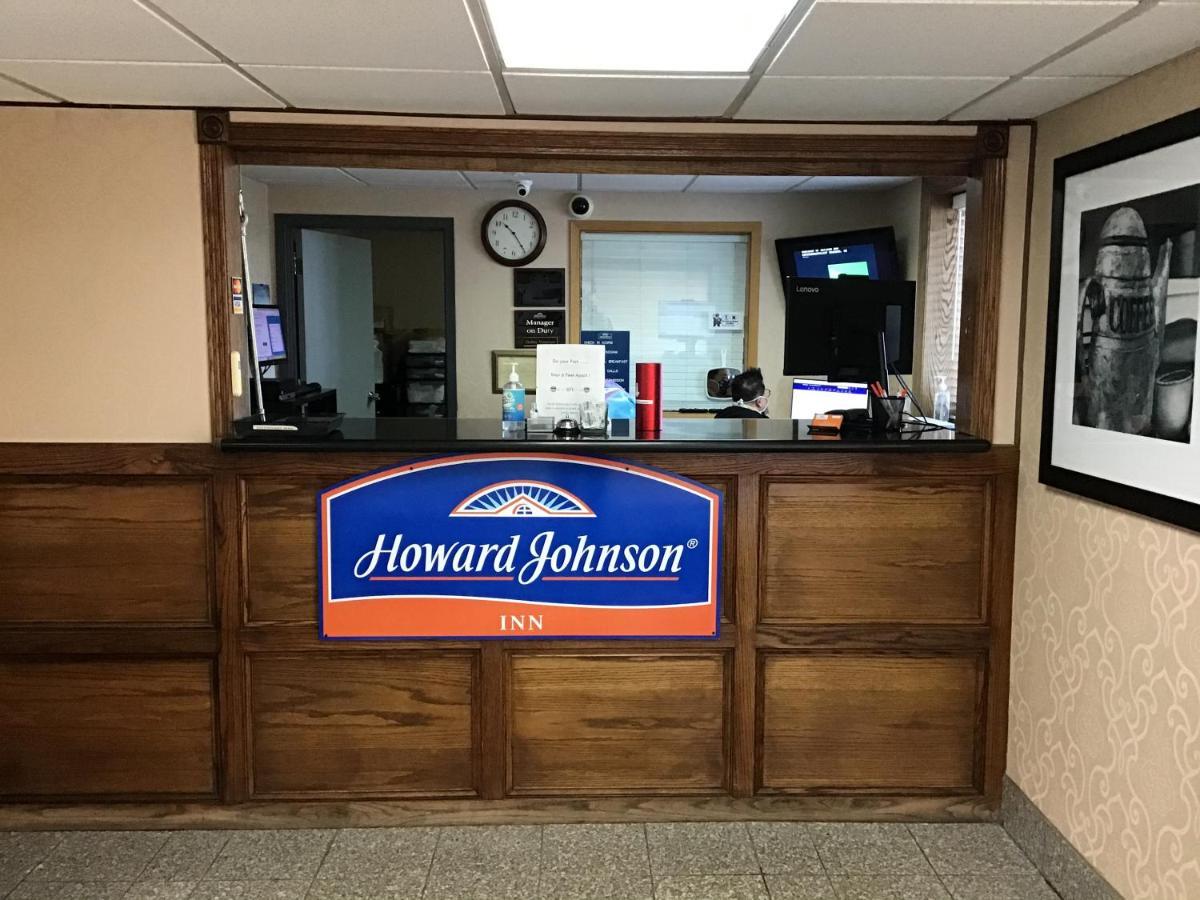 Howard Johnson By Wyndham Gillette Eksteriør bilde